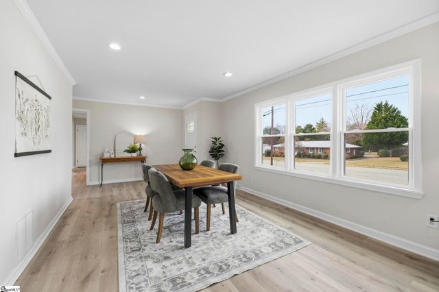 120 Waddell Road, Greenville, SC 29609