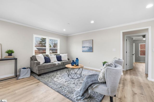 120 Waddell Road, Greenville, SC 29609