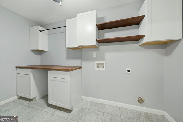 865 Whitby Drive, Douglasville, GA 30134