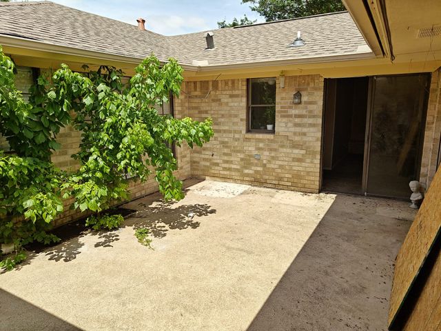 2013 Ports O Call Drive, Plano, TX 75075