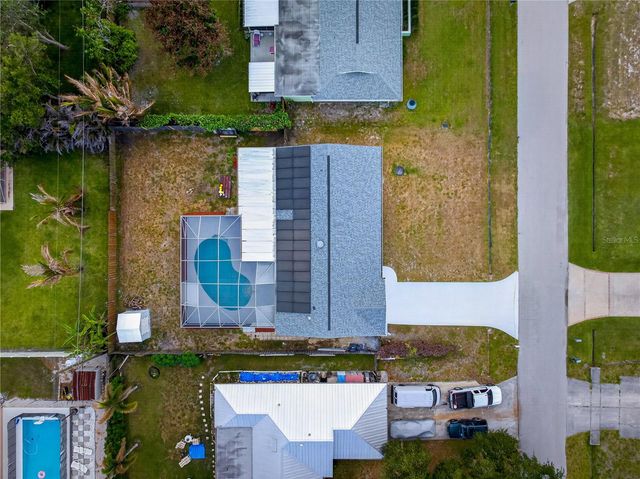 214 SE DUVAL AVENUE, Port St Lucie, FL 34983
