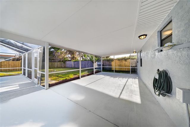 214 SE DUVAL AVENUE, Port St Lucie, FL 34983