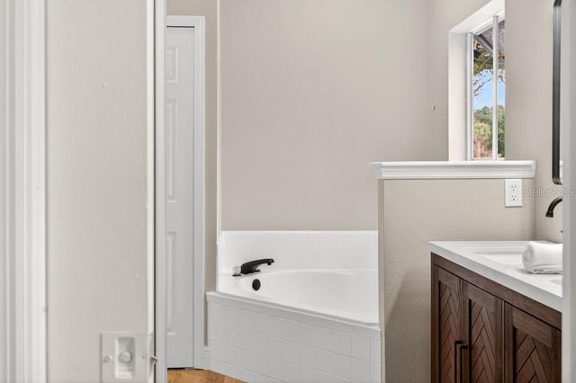 201 STERLING ROSE COURT, Apopka, FL 32703