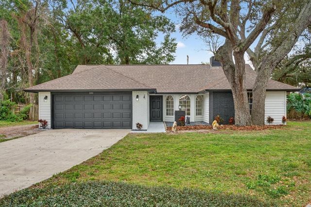 201 STERLING ROSE COURT, Apopka, FL 32703