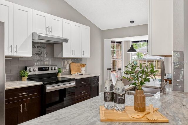 201 STERLING ROSE COURT, Apopka, FL 32703