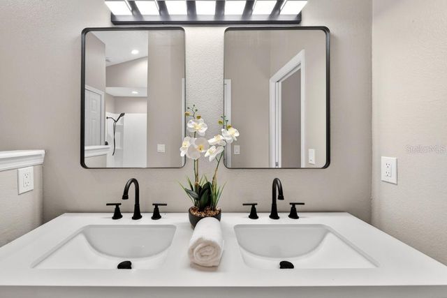 201 STERLING ROSE COURT, Apopka, FL 32703