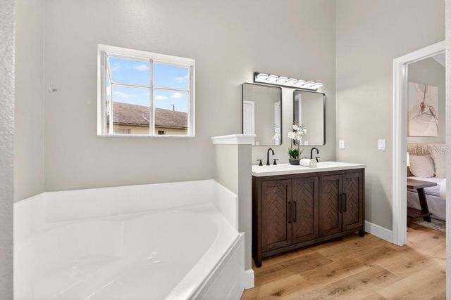 201 STERLING ROSE COURT, Apopka, FL 32703