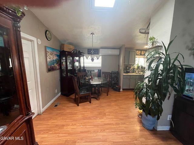 45645 E 25th St 102, Lancaster, CA 93535