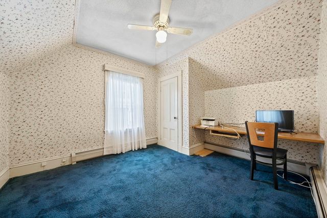 12 Nelson St, Quincy, MA 02169