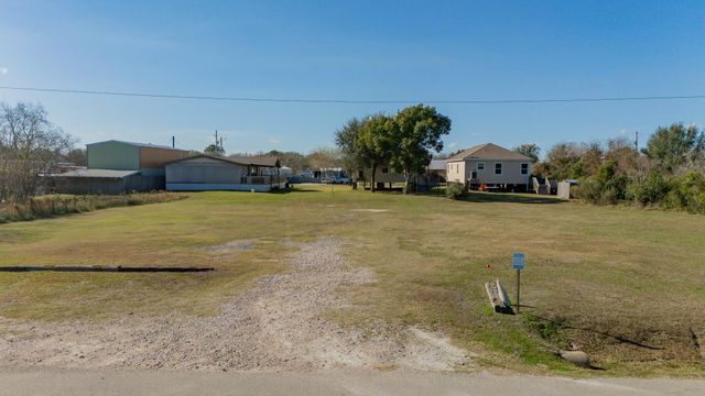NA 5th Street, San Leon, TX 77539