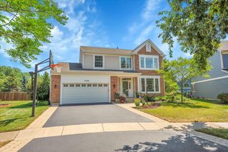 7151 Preston Court, Gurnee, IL 60031