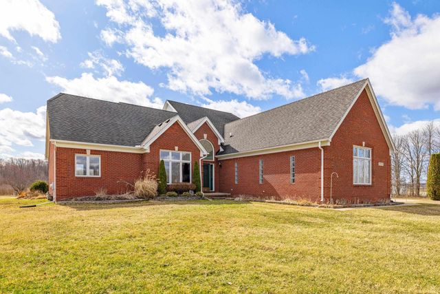 27070 32 Mile Road, Lenox, MI 48050