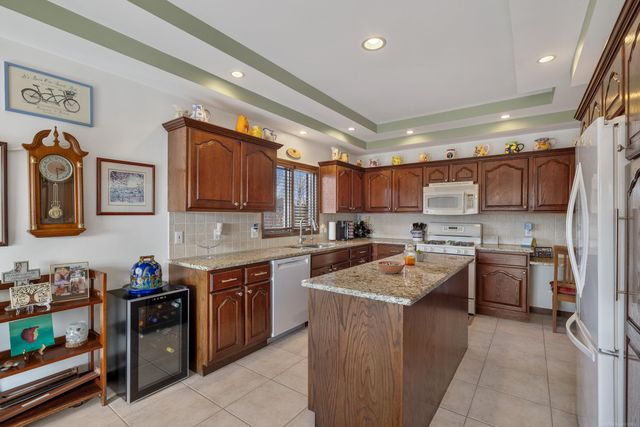 27070 32 Mile Road, Lenox, MI 48050