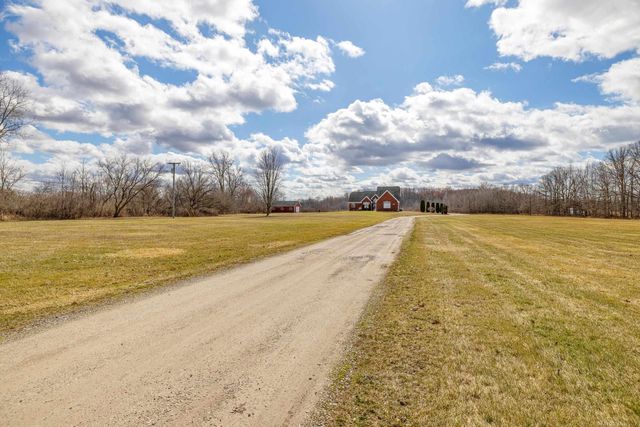 27070 32 Mile Road, Lenox, MI 48050