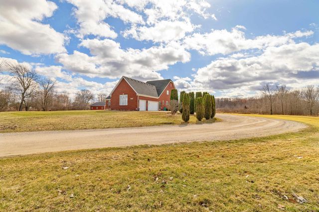 27070 32 Mile Road, Lenox, MI 48050