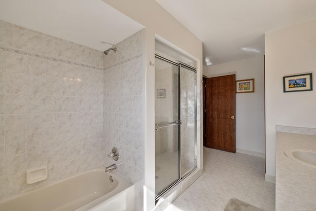 27070 32 Mile Road, Lenox, MI 48050