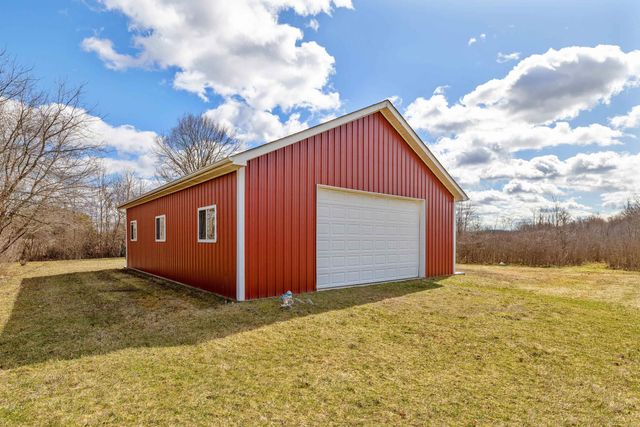 27070 32 Mile Road, Lenox, MI 48050