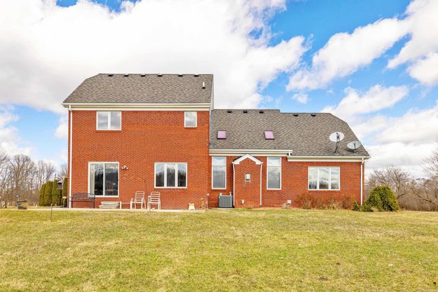 27070 32 Mile Road, Lenox, MI 48050