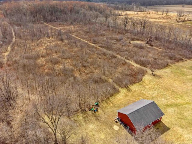 27070 32 Mile Road, Lenox, MI 48050