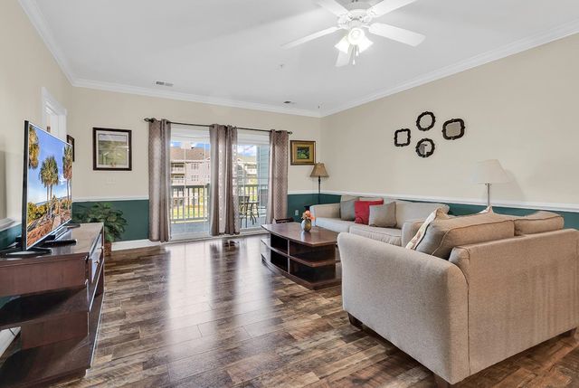 4817 Magnolia Lake Dr Apt 303, Myrtle Beach, SC 29577