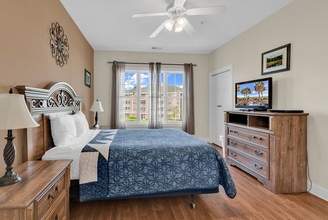 4817 Magnolia Lake Dr Apt 303, Myrtle Beach, SC 29577