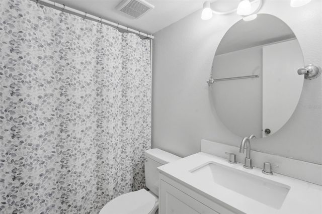 100 E KENTUCKY AVENUE H106, Deland, FL 32724