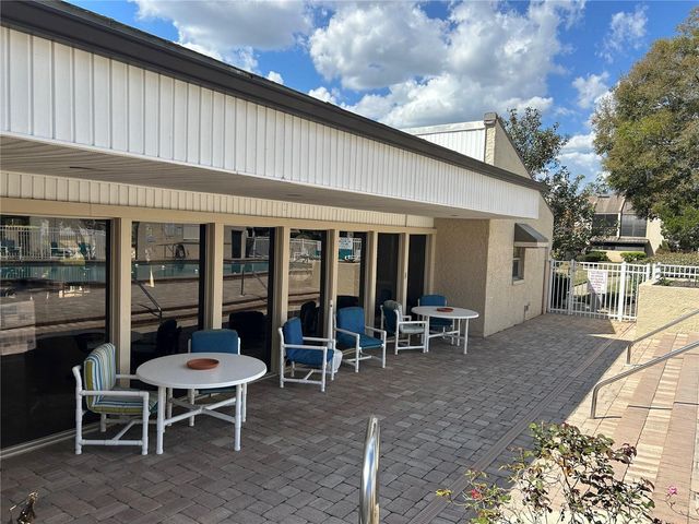 100 E KENTUCKY AVENUE H106, Deland, FL 32724