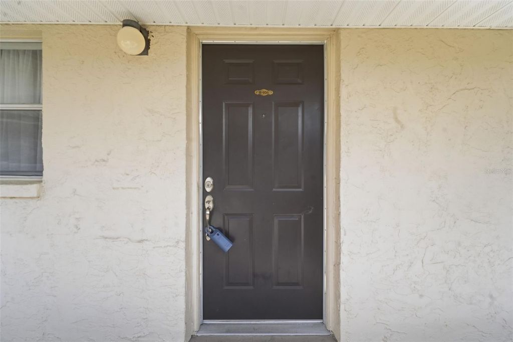 Image 2 of property listing at 100 E KENTUCKY AVENUE H106, Deland, FL 32724