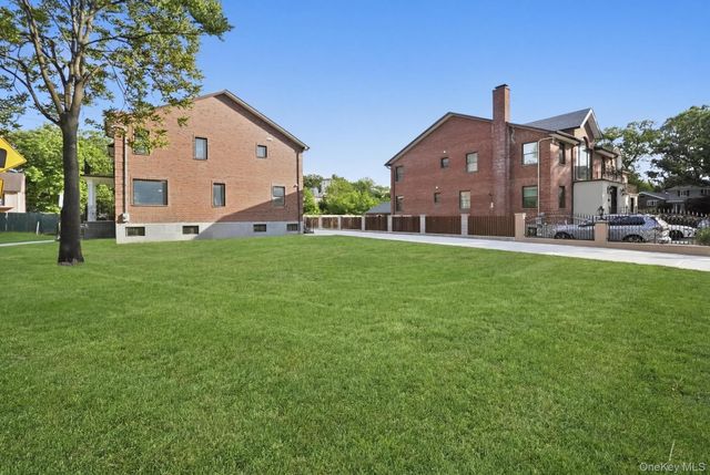 19412 Dunton Avenue, Holliswood, NY 11423