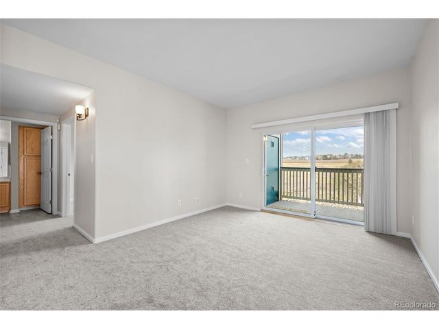 8389 Pebble Creek Way 30-101, Highlands Ranch, CO 80126