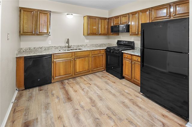 1004 San Saba Drive, College Station, TX 77845