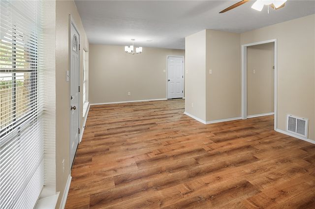 1004 San Saba Drive, College Station, TX 77845