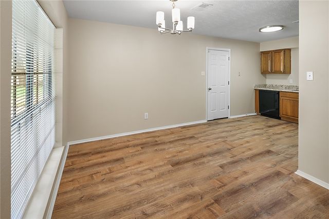 1004 San Saba Drive, College Station, TX 77845