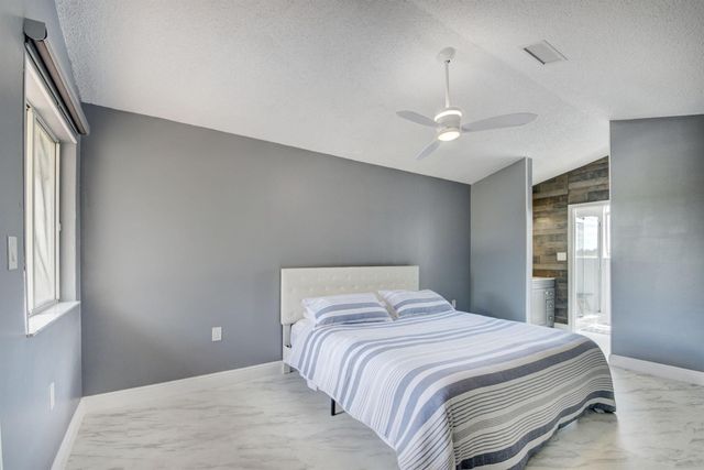 9204 Glenmoor Drive, West Palm Beach, FL 33409