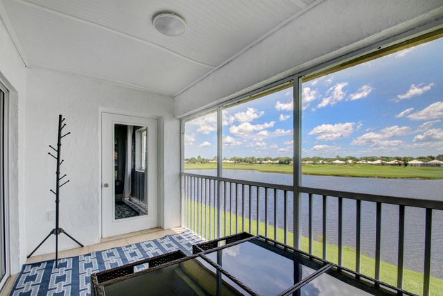 9204 Glenmoor Drive, West Palm Beach, FL 33409