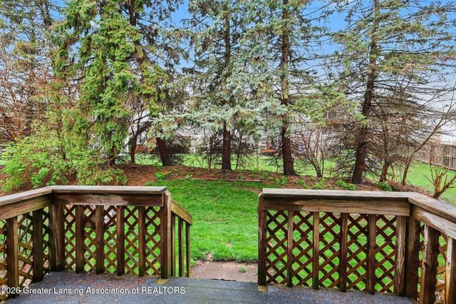 917 Brookside Drive 174, Grand Ledge, MI 48837