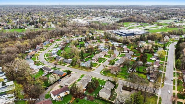 917 Brookside Drive 174, Grand Ledge, MI 48837