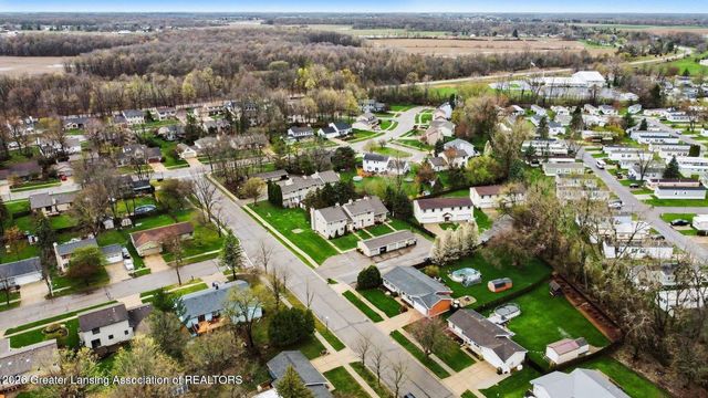 917 Brookside Drive 174, Grand Ledge, MI 48837