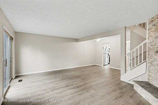 917 Brookside Drive 174, Grand Ledge, MI 48837
