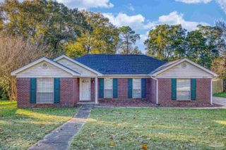 1507 Rivers St, Pensacola, FL 32514