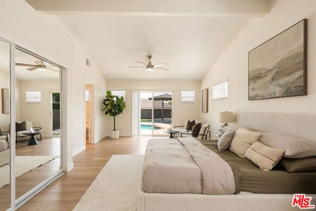 1010 E Leadora Avenue, Glendora, CA 91741