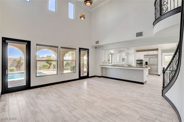 716 Chervil Valley Drive, Las Vegas, NV 89138