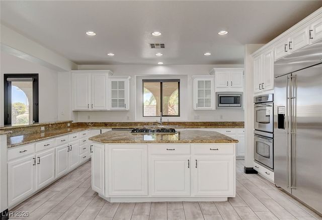 716 Chervil Valley Drive, Las Vegas, NV 89138