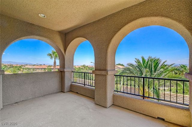 716 Chervil Valley Drive, Las Vegas, NV 89138