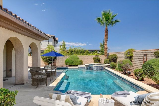 716 Chervil Valley Drive, Las Vegas, NV 89138