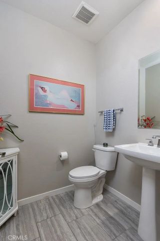 25118 Citron Lane, Canyon Country, CA 91387