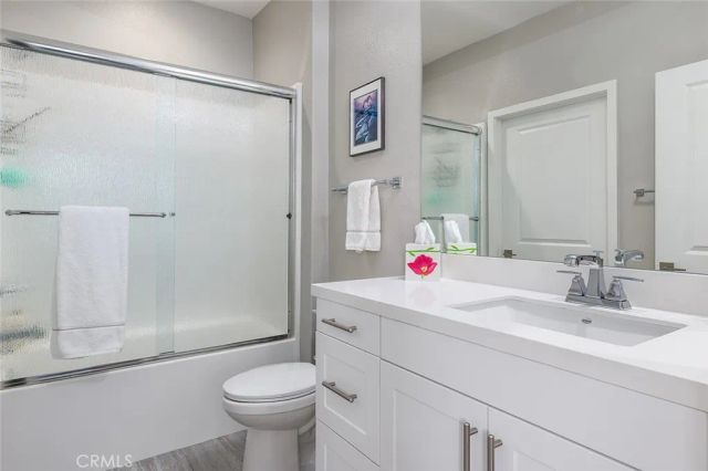 25118 Citron Lane, Canyon Country, CA 91387