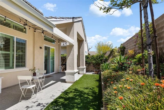 25118 Citron Lane, Canyon Country, CA 91387