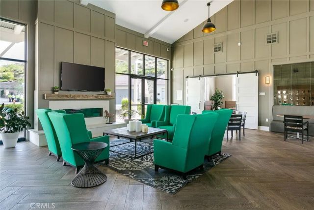 25118 Citron Lane, Canyon Country, CA 91387