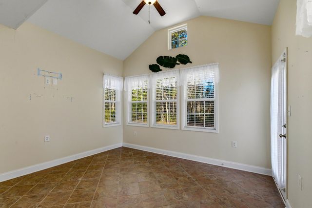 149 Myrtle Grande Dr., Conway, SC 29526